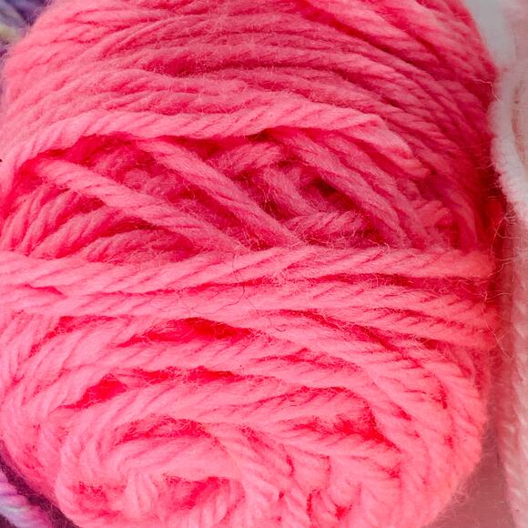 Acrylic Yarn Lot 4 Four Ply Multicolor Pink Lavender Blue White Sparkle Crafts - Picture 5 of 10